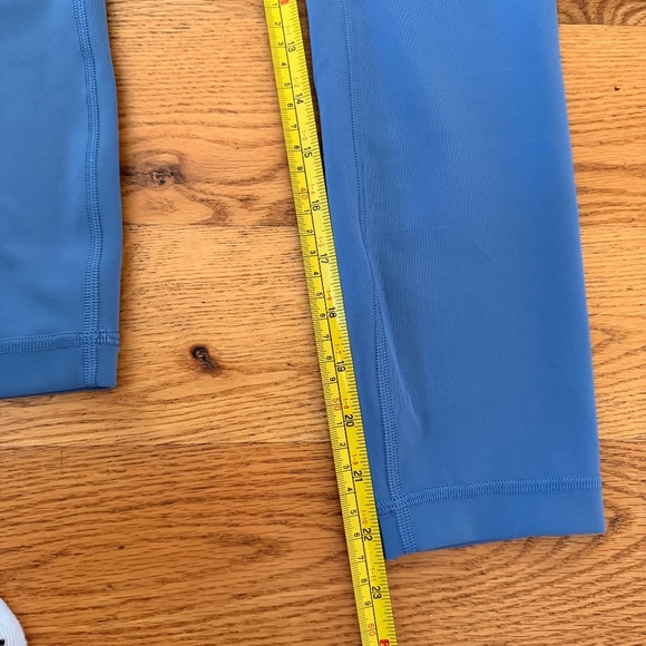 Lululemon Wunder Train High-Rise Crop 23" in Oasis Blue (Size 2) - Picture 5 of 9